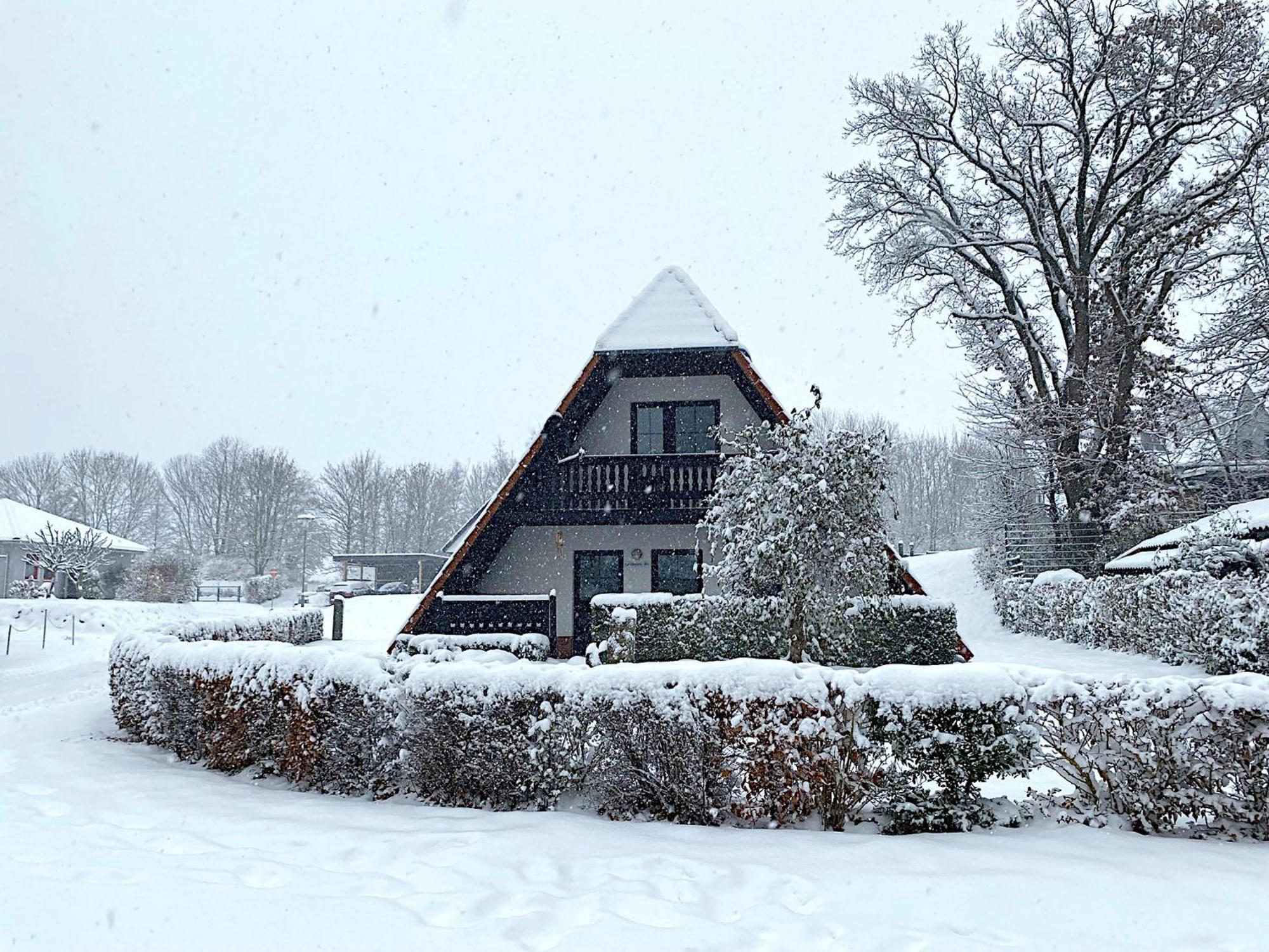Finnhaeuser Am Vogelpark - Haus Andrea Marlow Bagian luar foto